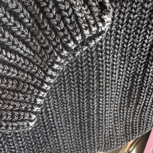 NWOT Zenana 100% Cotton Gray/Black Sweater SZ MD oversized - Picture 6 of 6